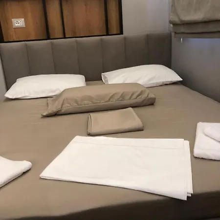 Central Apartment Tirana * Τίρανα