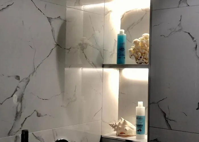 アパート Central Apartment Tirana